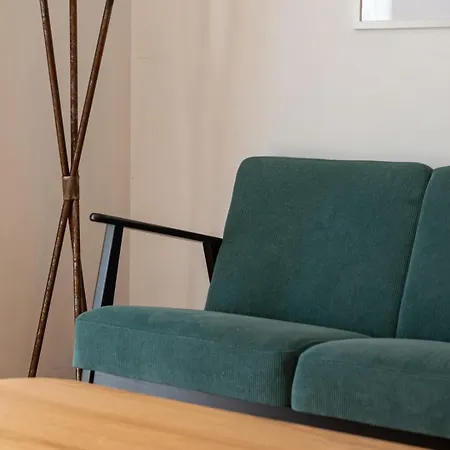 Apartament With A Cozy Private Terrace Specially At Night *